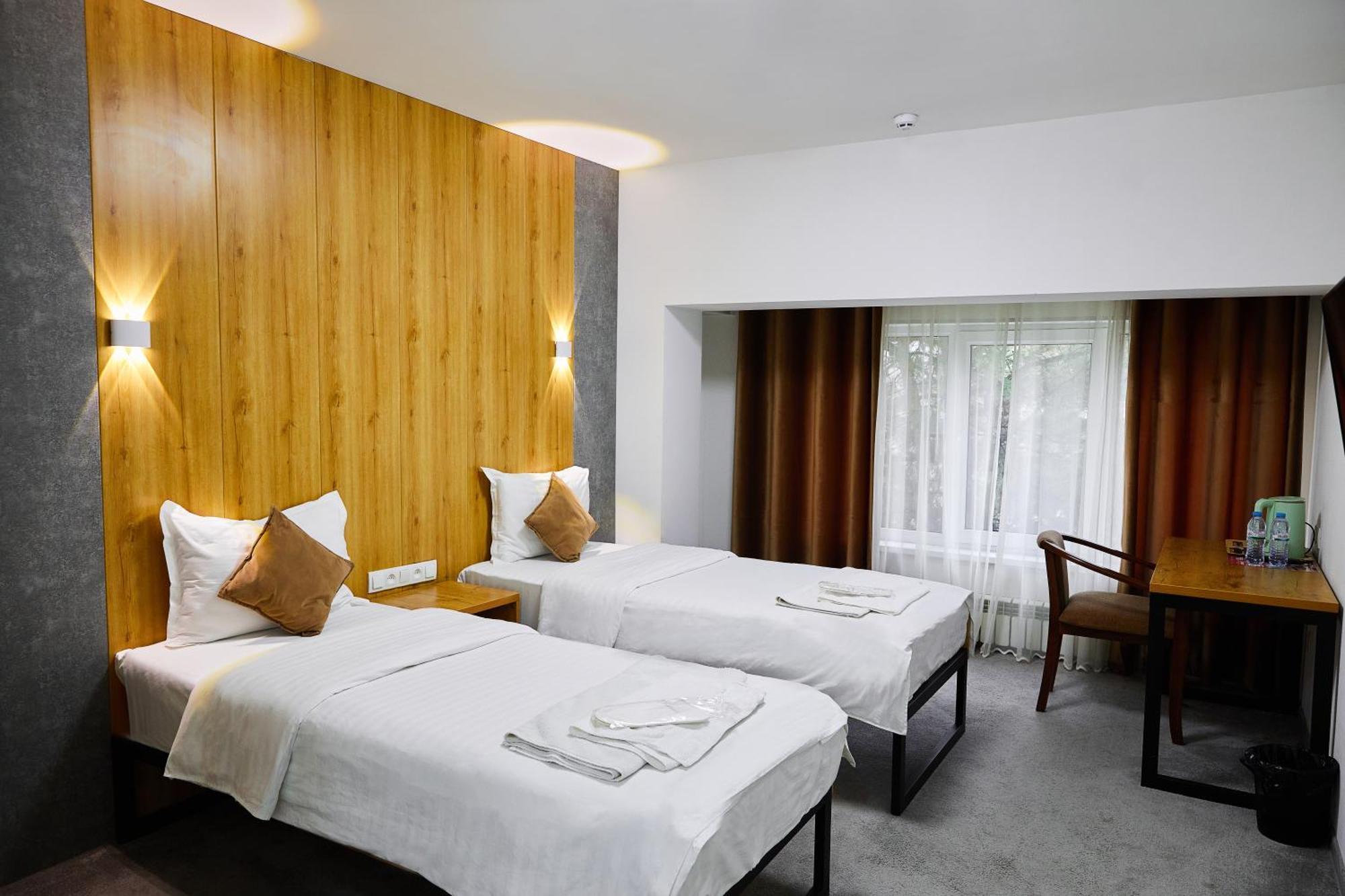 Art Plaza Hotel Tashkent Exterior photo